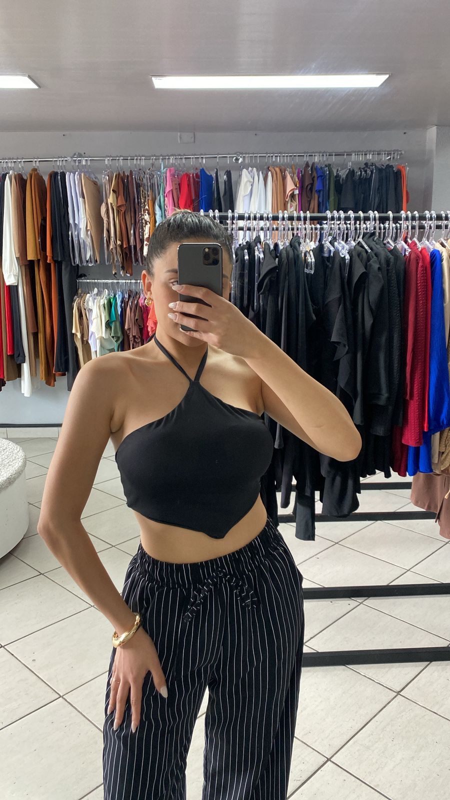 Cropped Larissa