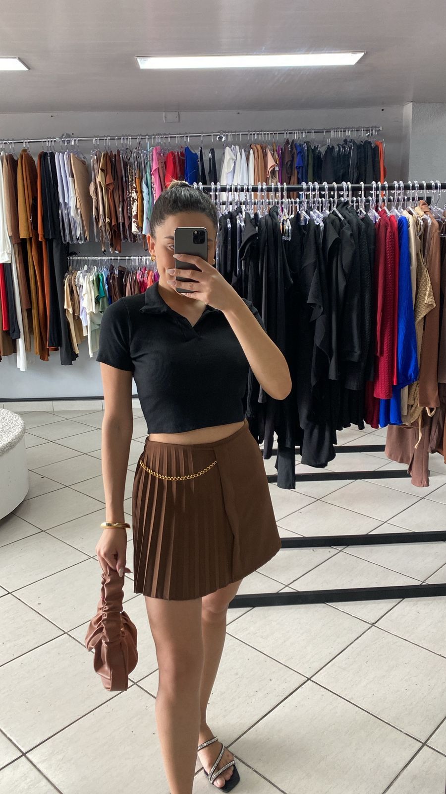 Shorts Saia Corrente