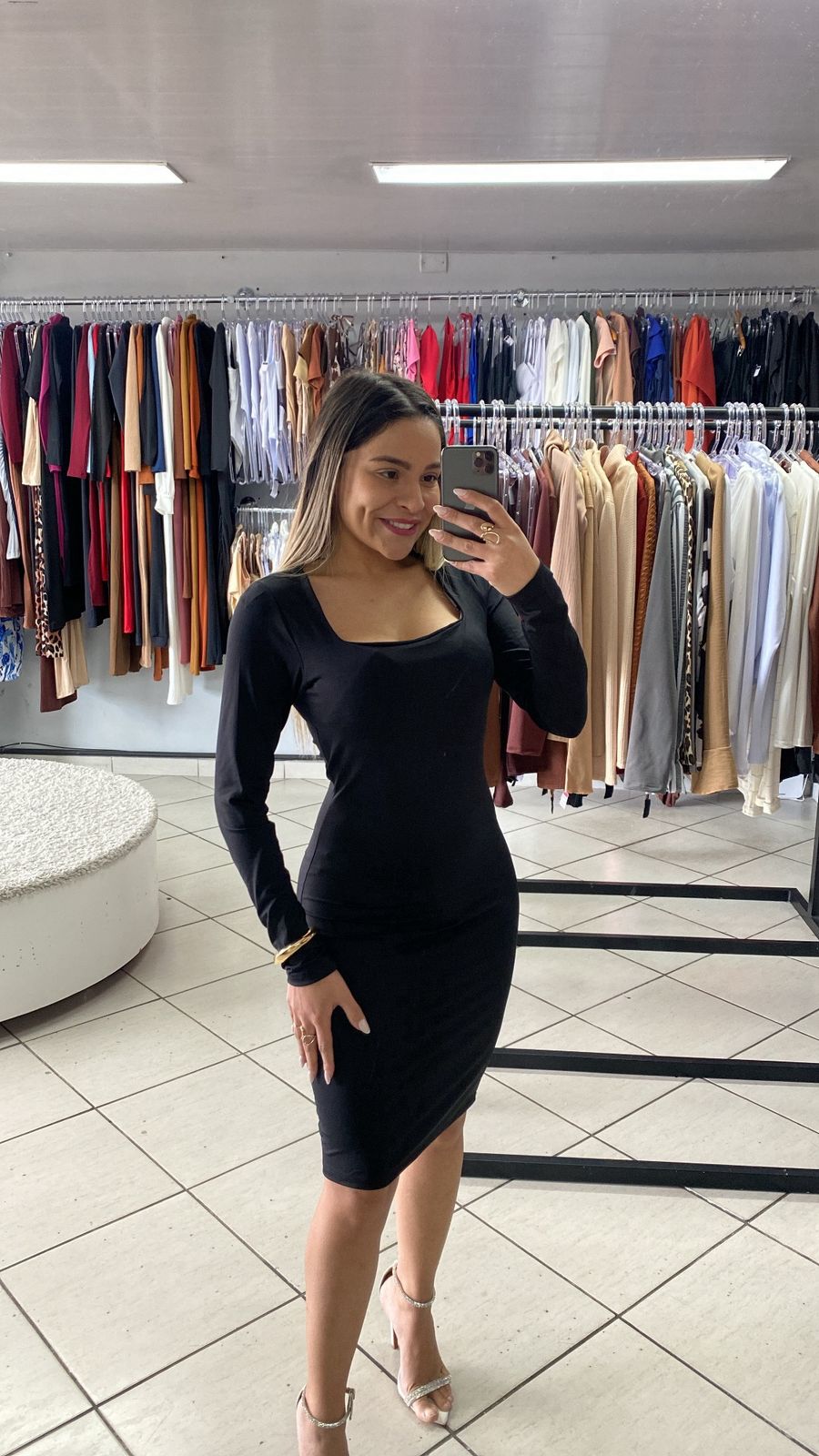 Vestido Decote Quadrado